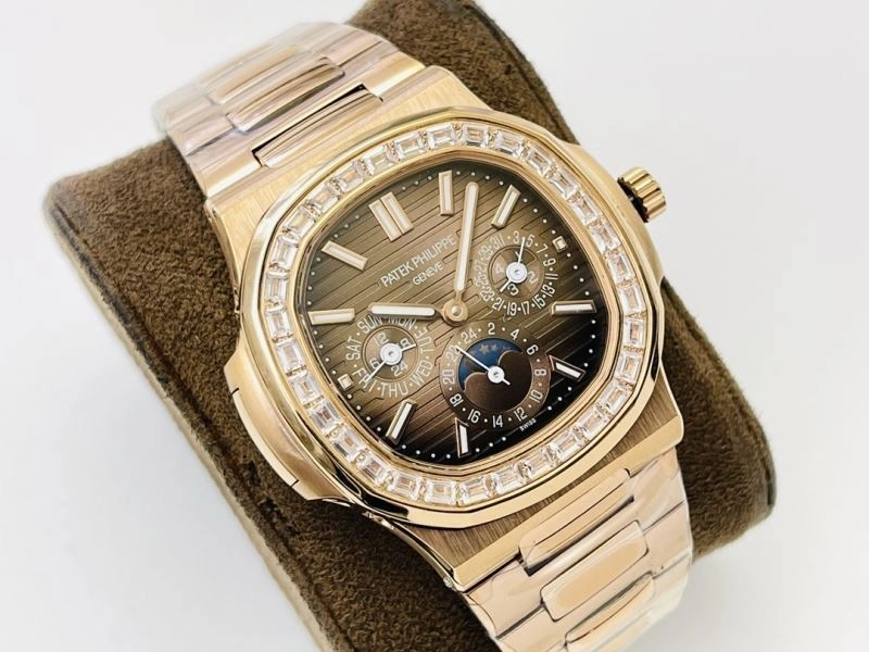 Snug PATEK PHILIPPE Watches 198103
