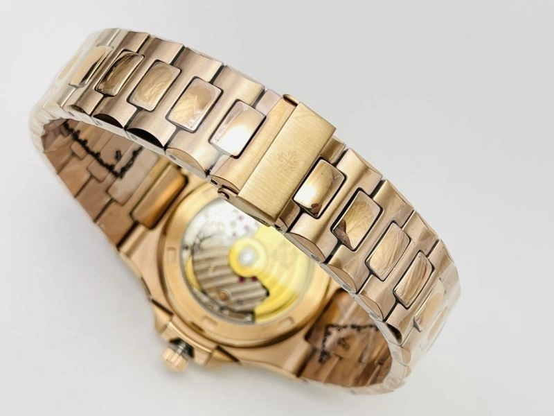 Snug PATEK PHILIPPE Watches 198103