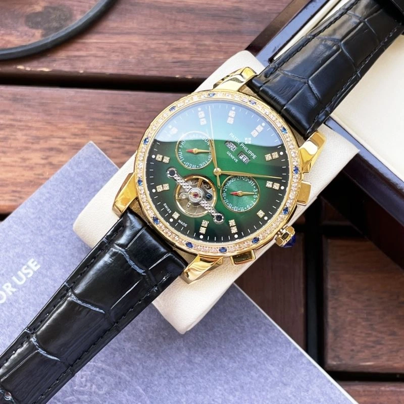 Minimalist PATEK PHILIPPE Watches 198112