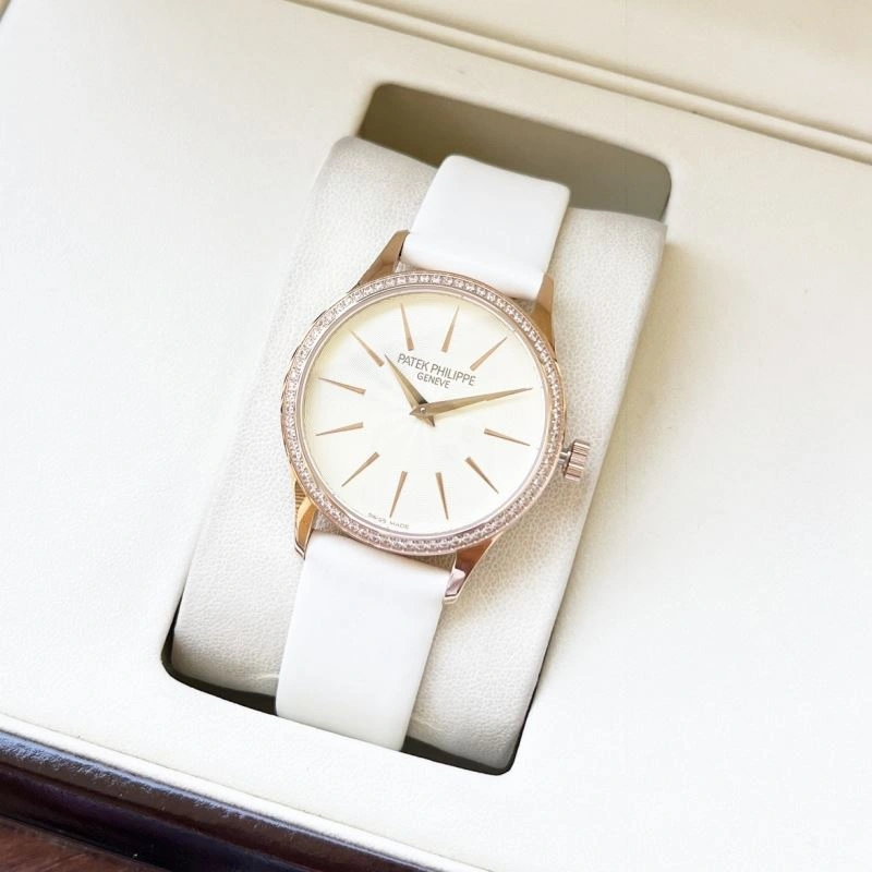 Minimalist PATEK PHILIPPE Watches 198045