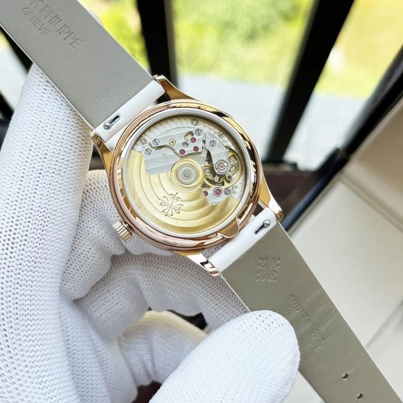 Minimalist PATEK PHILIPPE Watches 198045