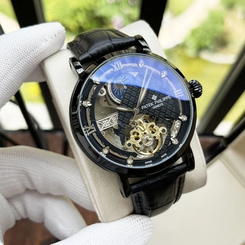 FashionForward PATEK PHILIPPE Watches 198064