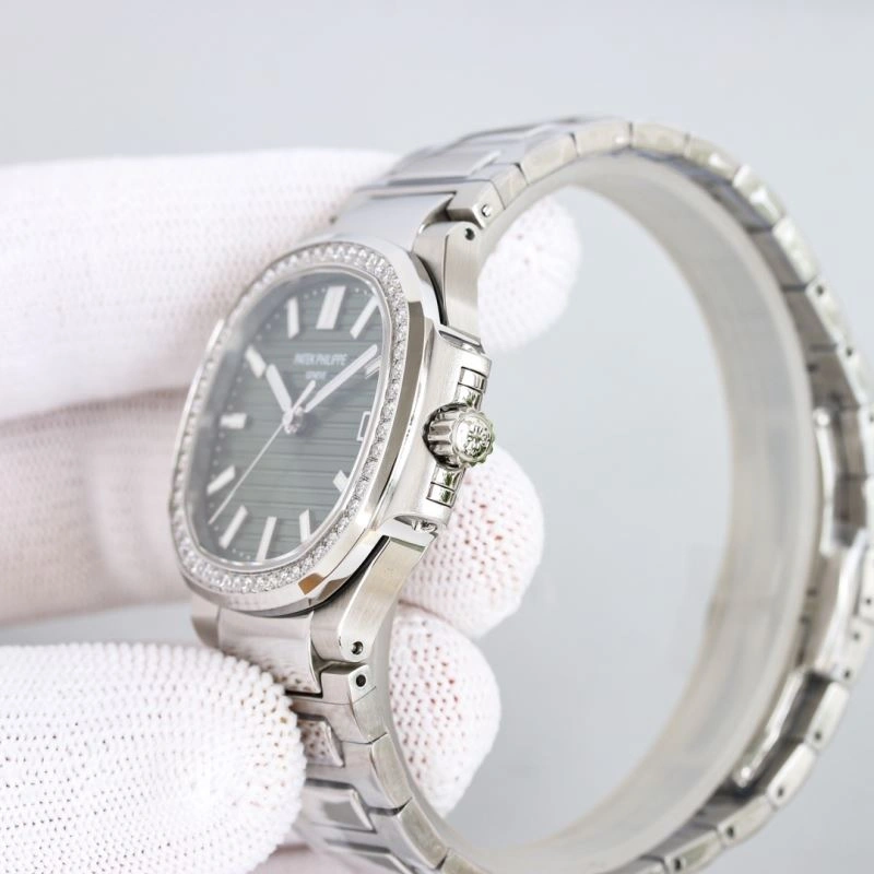 Practical PATEK PHILIPPE Watches 197998