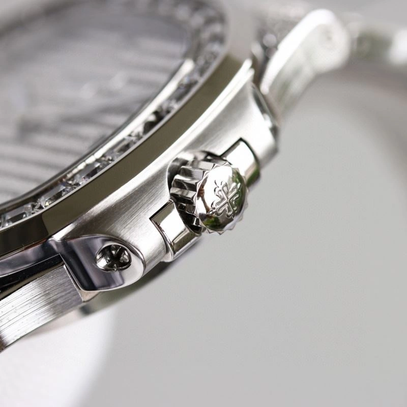 Contemporary PATEK PHILIPPE Watches 197952