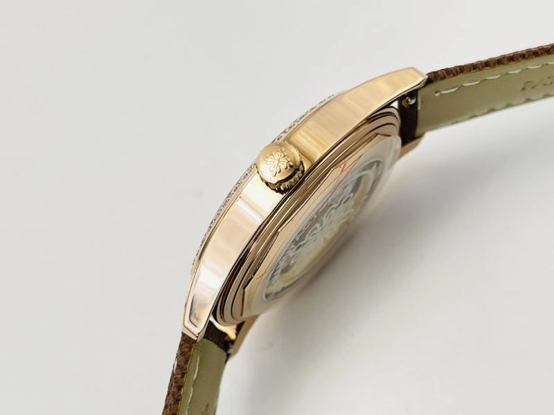 PATEK PHILIPPE Watches Snug 197936