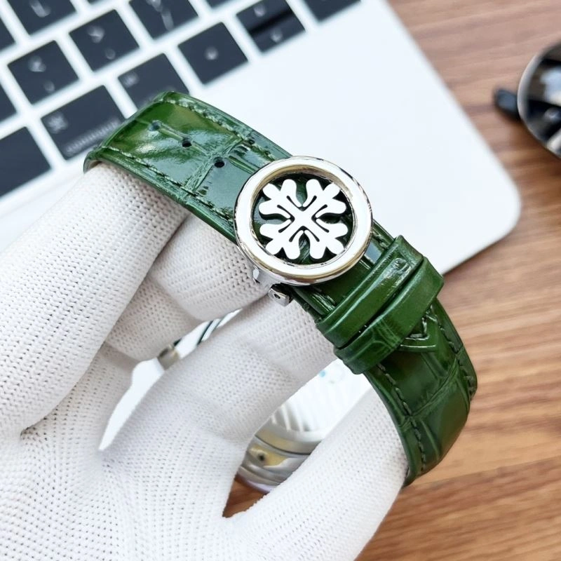 PATEK PHILIPPE Watches Attractive 197945