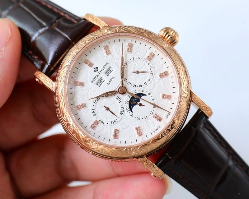 Sleek PATEK PHILIPPE Watches 197907