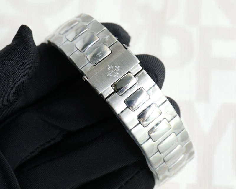 Functional PATEK PHILIPPE Watches 197905