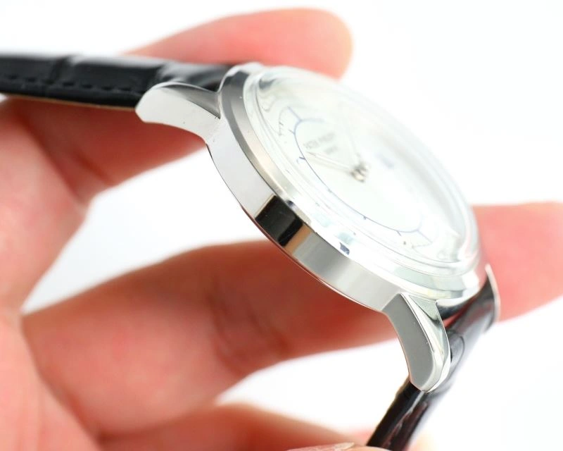 Compact PATEK PHILIPPE Watches 197892