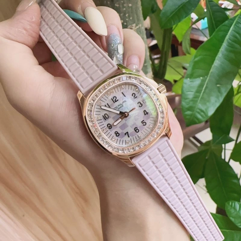 Seasonal PATEK PHILIPPE Watches 197876