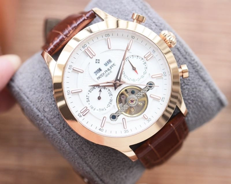 Vibrant PATEK PHILIPPE Watches 197816