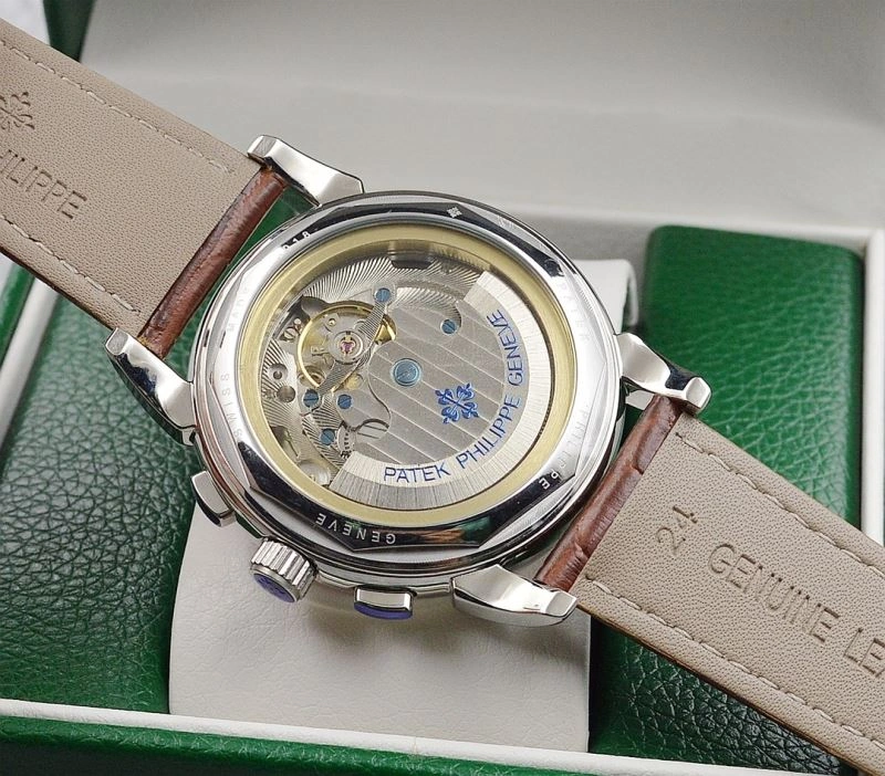 Seasonal PATEK PHILIPPE Watches 197755