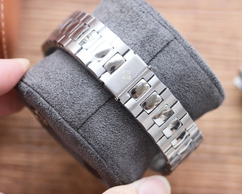 WeatherProof PATEK PHILIPPE Watches 197774