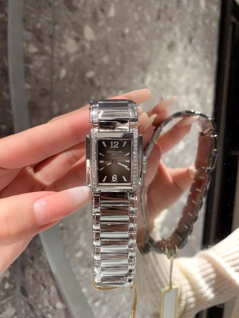 Chic PATEK PHILIPPE Watches 197742
