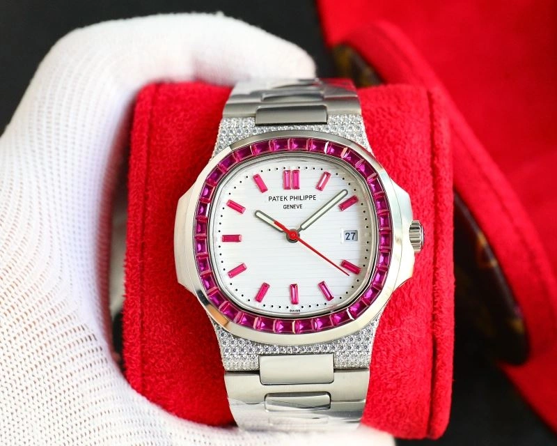 Fashionable PATEK PHILIPPE Watches 197736