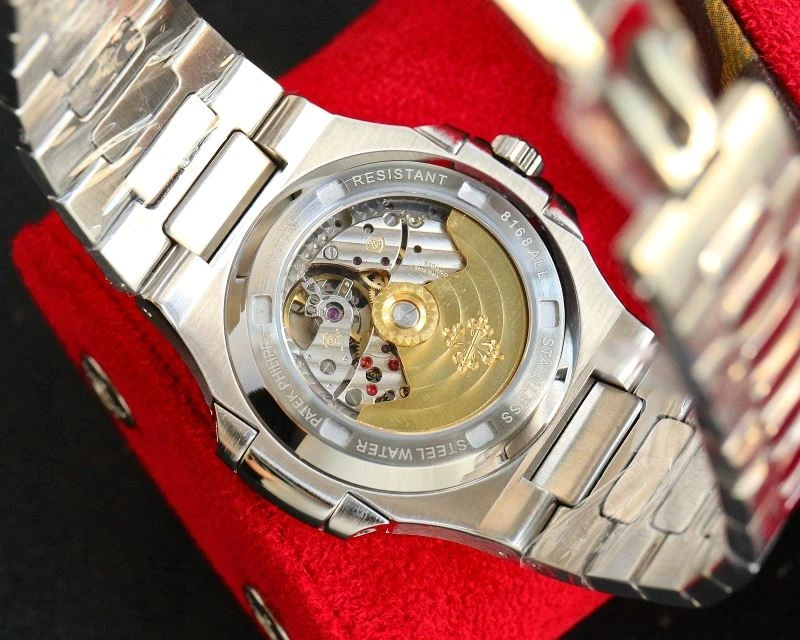 Neat PATEK PHILIPPE Watches 197711