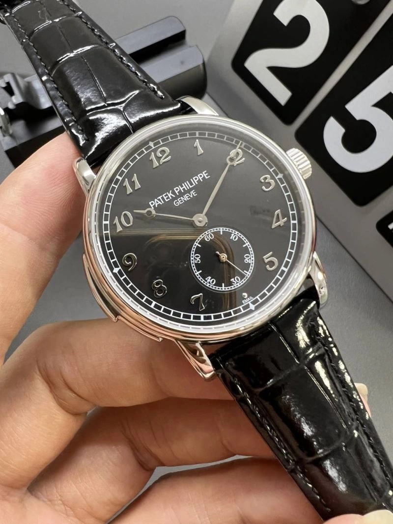 Sustainable PATEK PHILIPPE Watches 197701