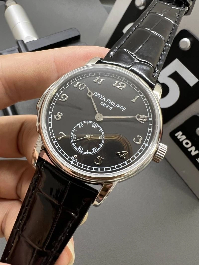 Sustainable PATEK PHILIPPE Watches 197701