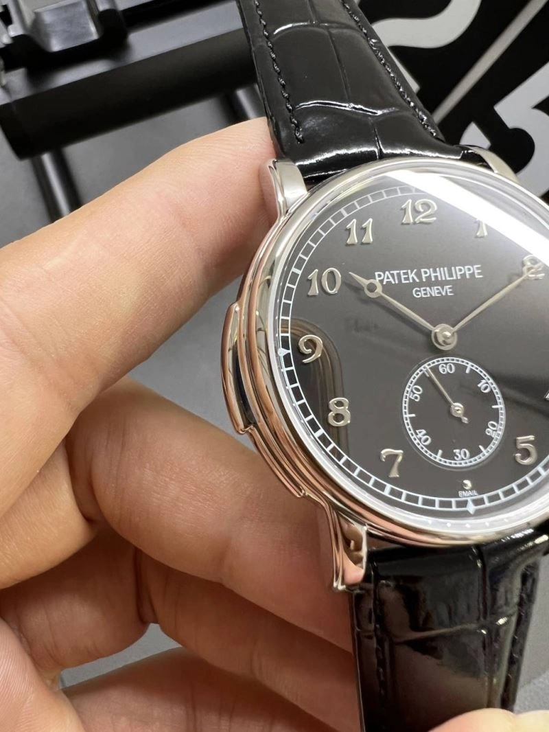 Sustainable PATEK PHILIPPE Watches 197701