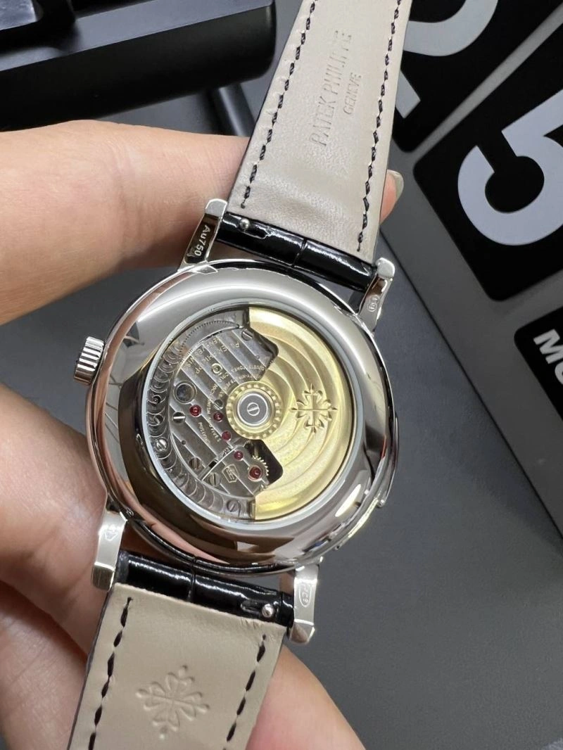 Sustainable PATEK PHILIPPE Watches 197701