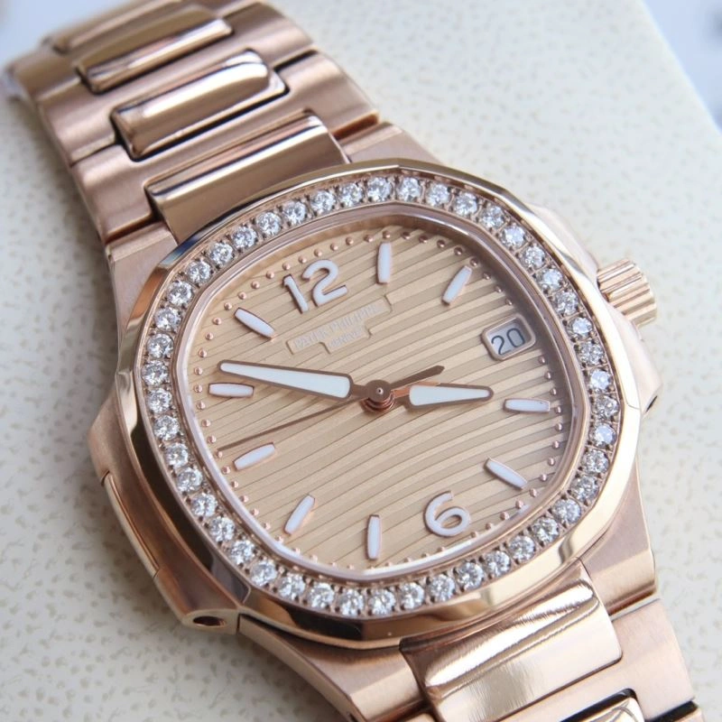 Effortless PATEK PHILIPPE Watches 197700