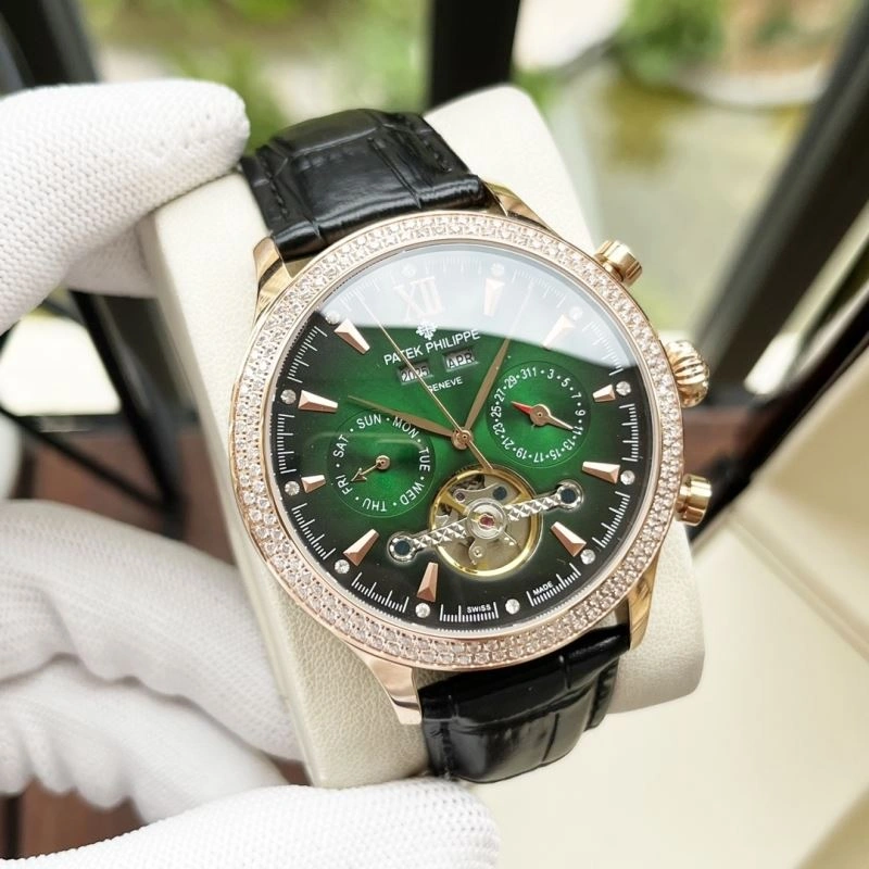 Elegant PATEK PHILIPPE Watches 197696