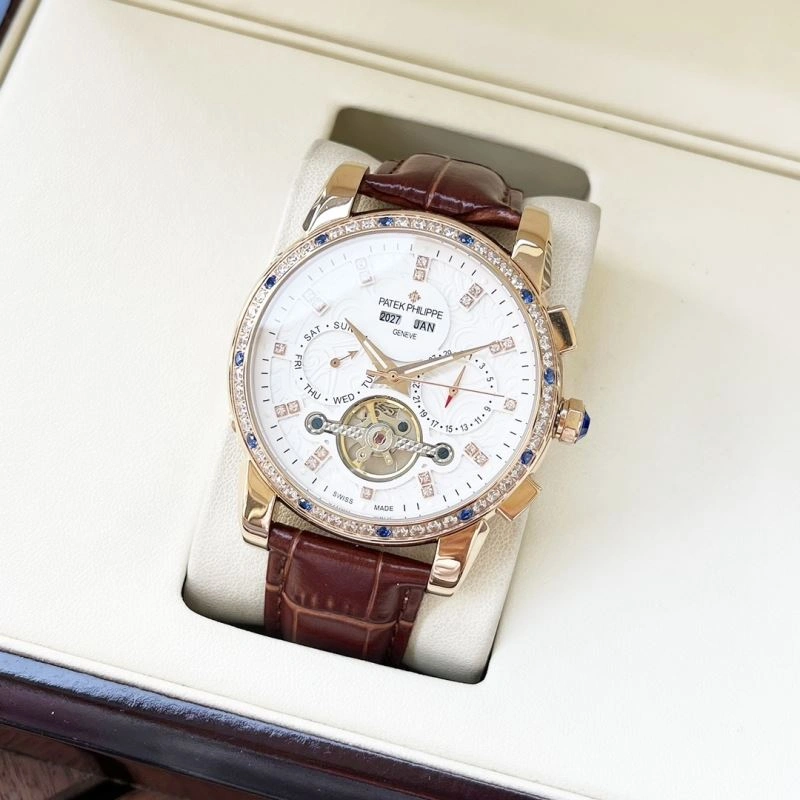 UrbanChic PATEK PHILIPPE Watches 197698
