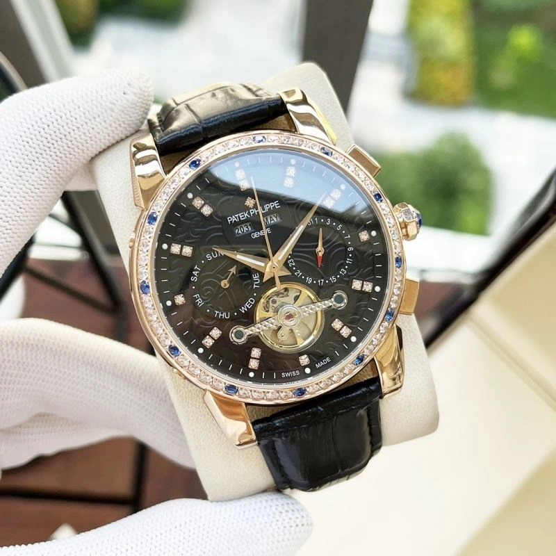 UrbanChic PATEK PHILIPPE Watches 197698