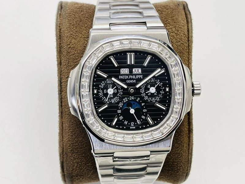 Effortless PATEK PHILIPPE Watches 197682