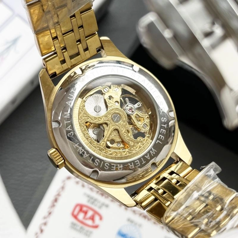 Sleek PATEK PHILIPPE Watches 197637