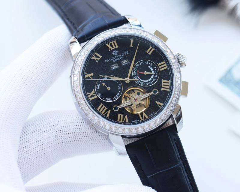 UrbanChic PATEK PHILIPPE Watches 197636