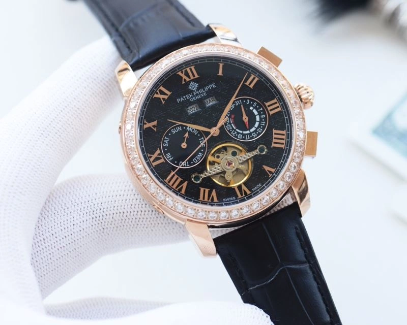UrbanChic PATEK PHILIPPE Watches 197636