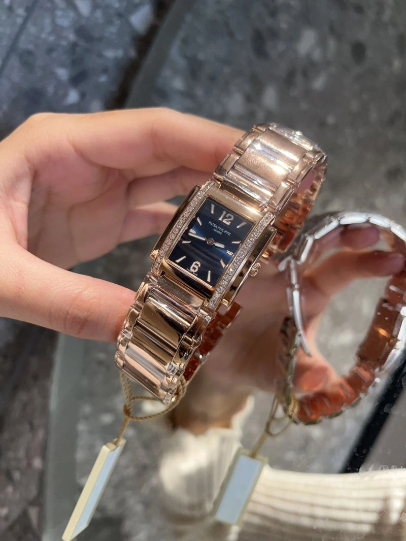 PATEK PHILIPPE Watches Durable 197610