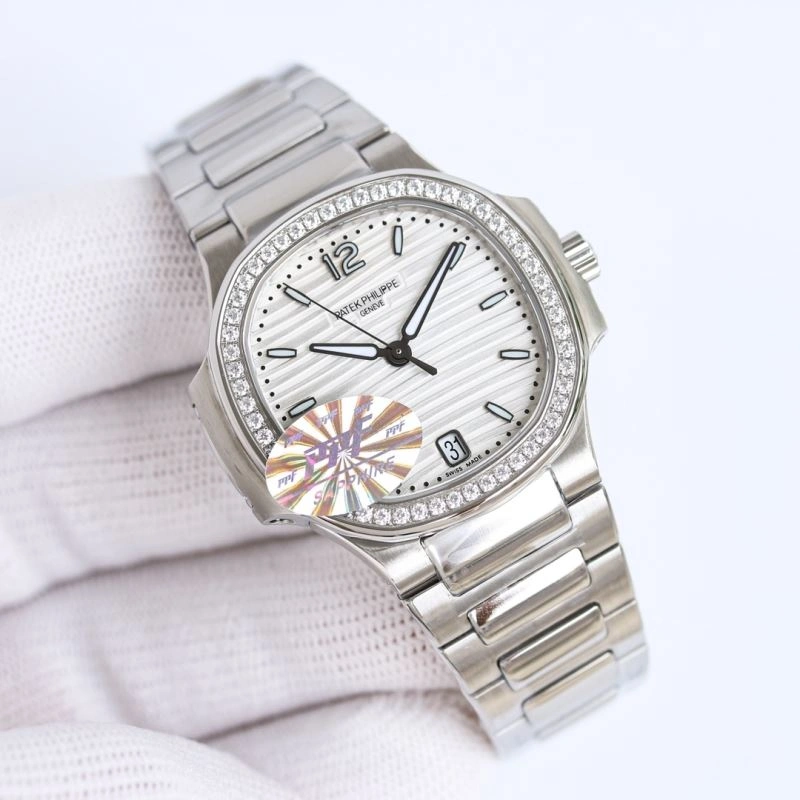 Versatile PATEK PHILIPPE Watches 197438