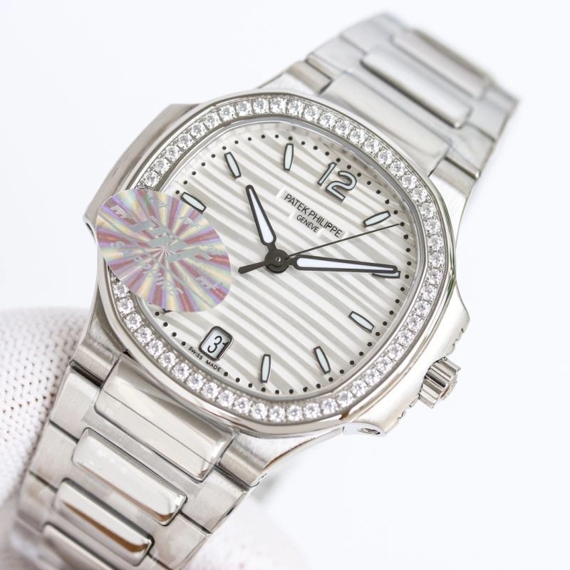 Versatile PATEK PHILIPPE Watches 197438