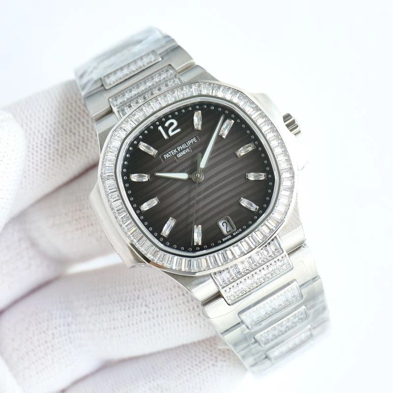 Colorful PATEK PHILIPPE Watches 197434