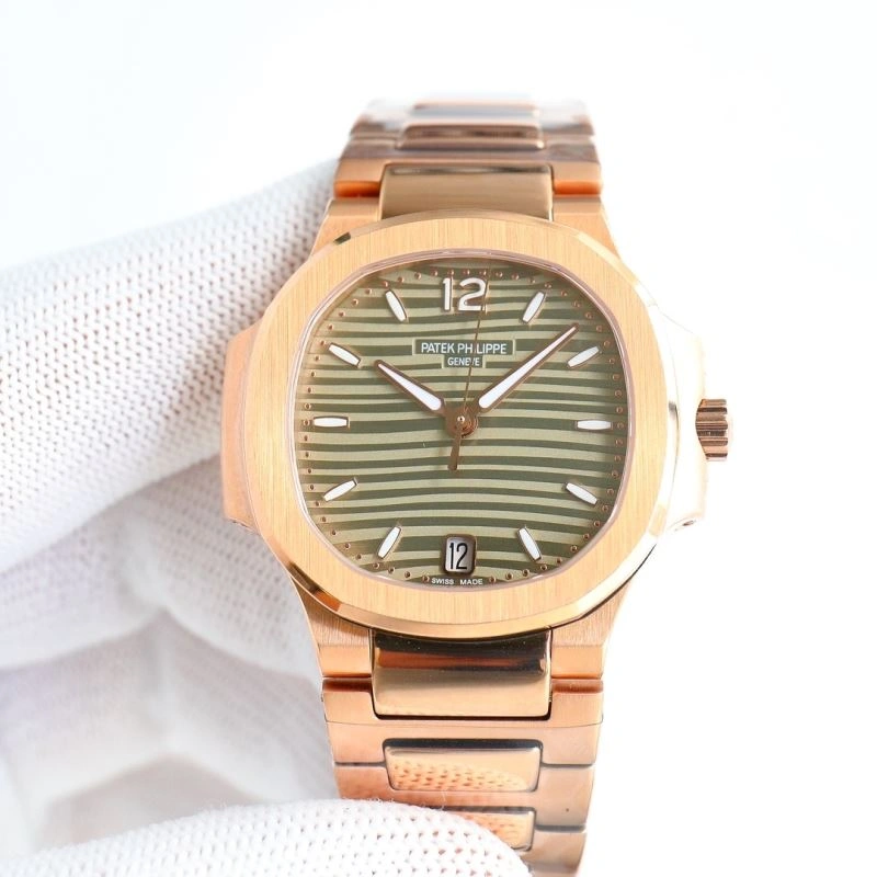 Sporty PATEK PHILIPPE Watches 197420