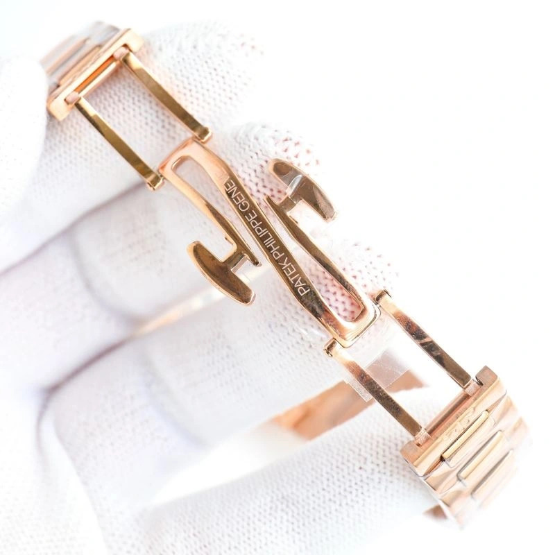 Sporty PATEK PHILIPPE Watches 197420
