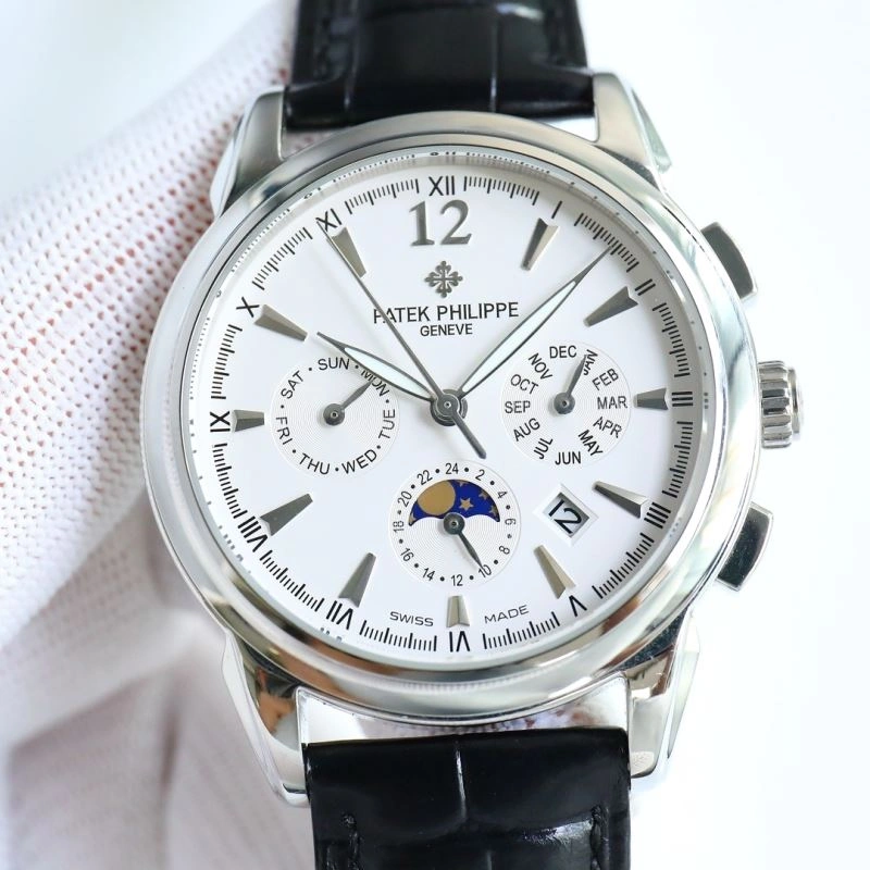 Sporty PATEK PHILIPPE Watches 197400