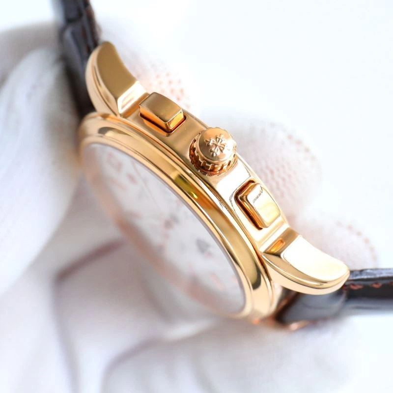 Sporty PATEK PHILIPPE Watches 197400