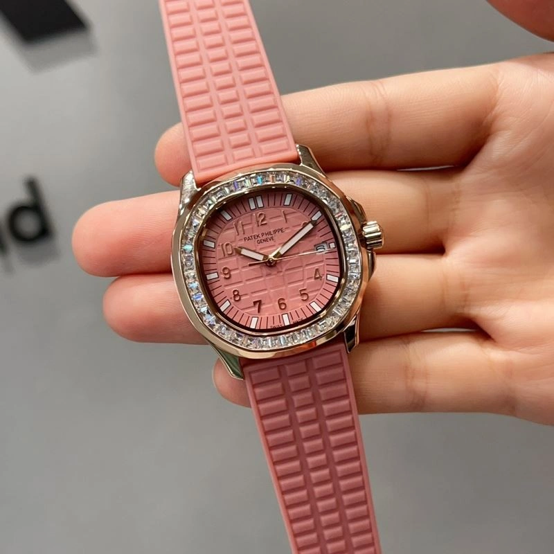 Modern PATEK PHILIPPE Watches 197401