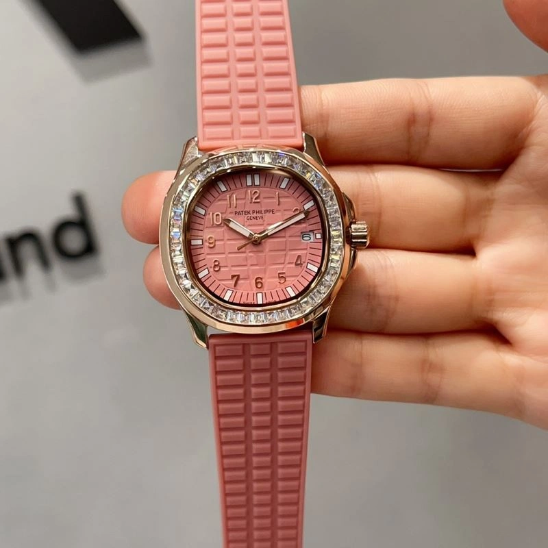 Modern PATEK PHILIPPE Watches 197401