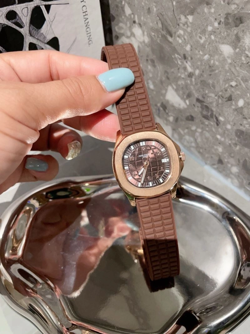 Trendsetting PATEK PHILIPPE Watches 197396