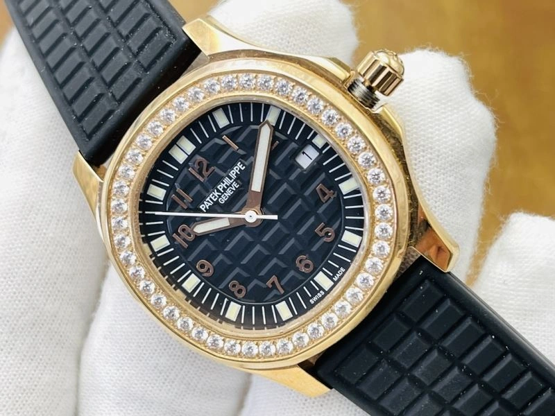StreetReady PATEK PHILIPPE Watches 197379