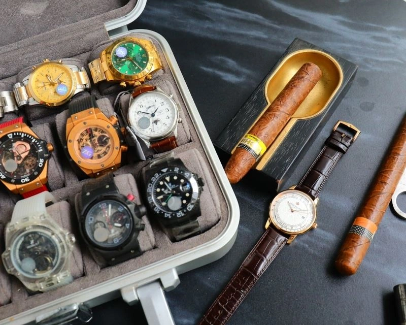 Youthful PATEK PHILIPPE Watches 197356