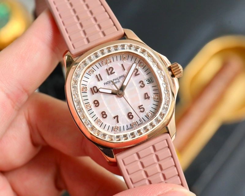 PATEK PHILIPPE Watches Neat 197351