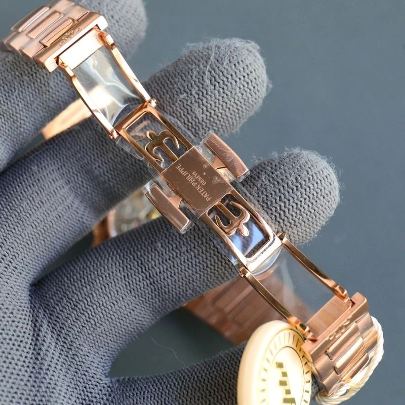 Comfortable PATEK PHILIPPE Watches 197330