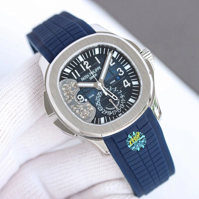 Functional PATEK PHILIPPE Watches 197319