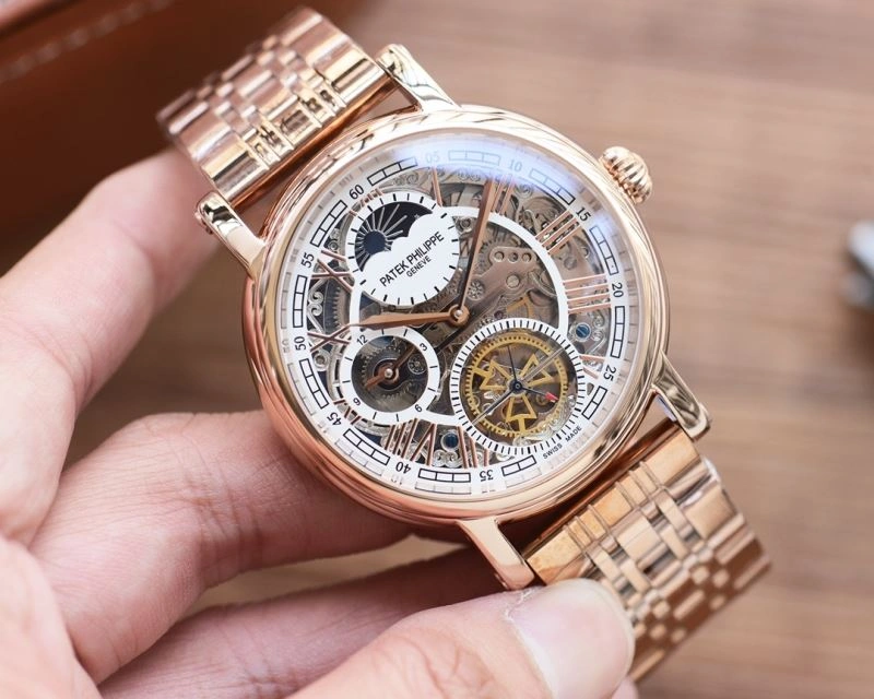Snug PATEK PHILIPPE Watches 197309