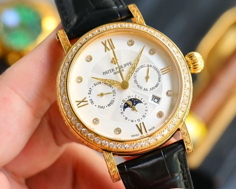 Vibrant PATEK PHILIPPE Watches 197284